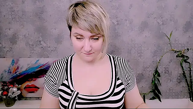 Djullia's cam snapshot