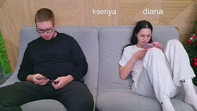 Ksenny live sex cam