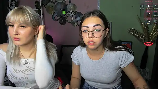 kiki_swan's cam snapshot