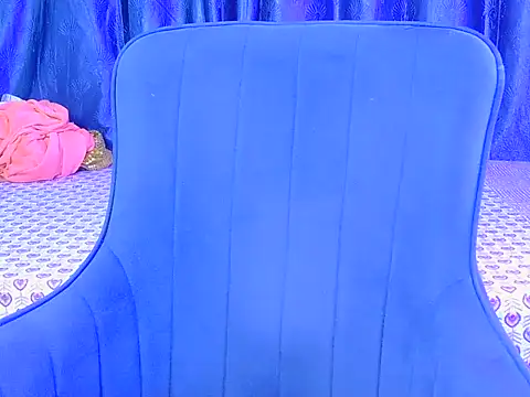 yours-angell's cam snapshot