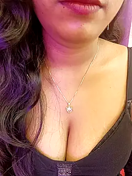 menaxi-baby7's cam snapshot