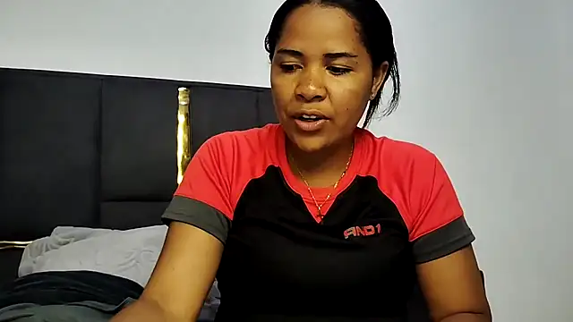 aleixane live sex cam