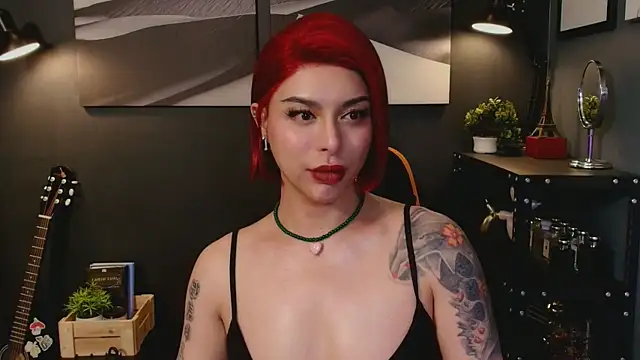 LetisiaRocks live sex cam