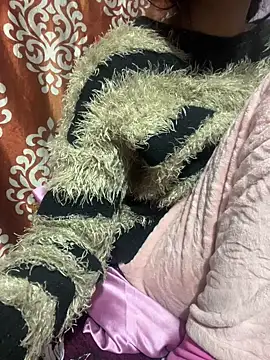 Sandhya_77's cam snapshot