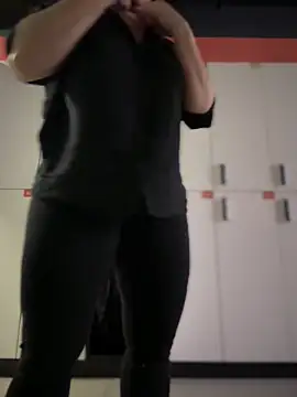 ZhenjaPoledance live sex cam