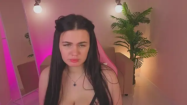 Mia_Evelyn's cam snapshot