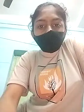 Miss_tinaaa's cam snapshot