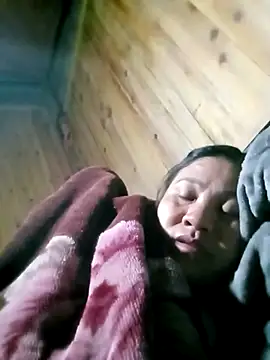 hey-bana's cam snapshot