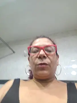 Scarlet_curly's cam snapshot