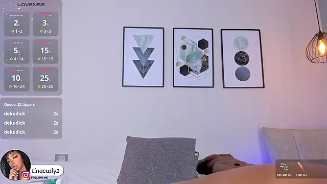 Tina_curly's cam snapshot