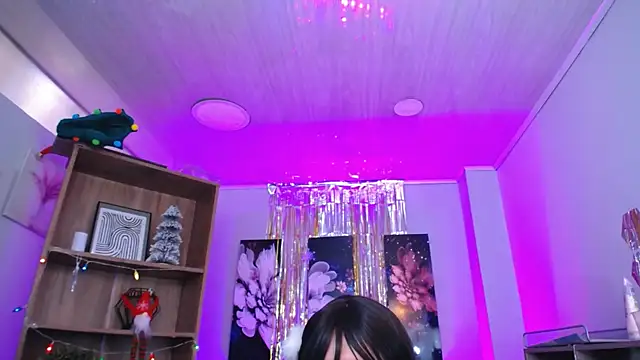 roseefancy19's cam snapshot