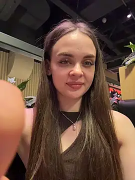 KristiRich live sex cam