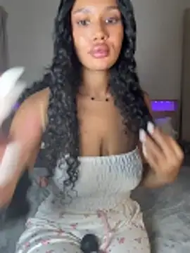 bambigirlxx's cam snapshot