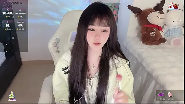 yuii-7's cam snapshot