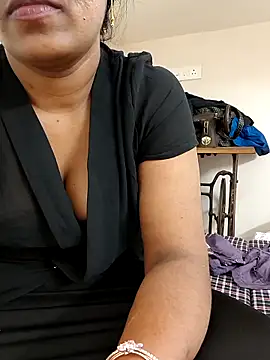 __cute__ammai__'s cam snapshot