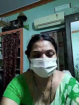 bhavyasri_55's cam snapshot