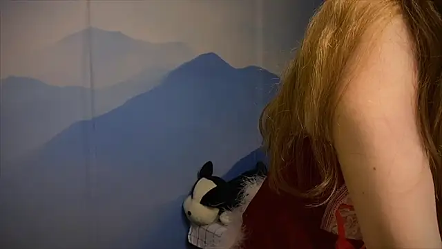 IlonaMurf live sex cam