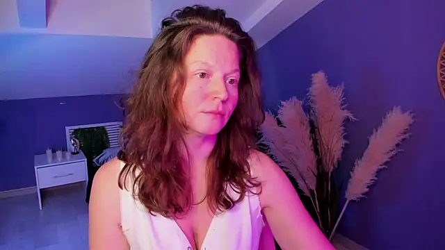 AuroraBorealis__'s cam snapshot