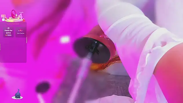 hinata_dolly's cam snapshot