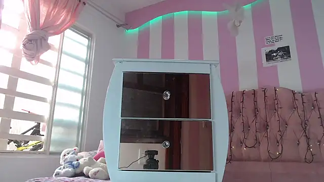 zaleya_mateus's cam snapshot