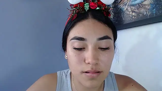 AmberGold-'s cam snapshot