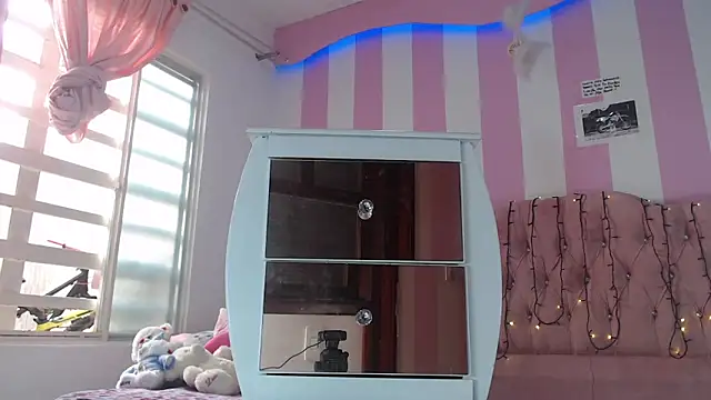 zaleya_mateus's cam snapshot