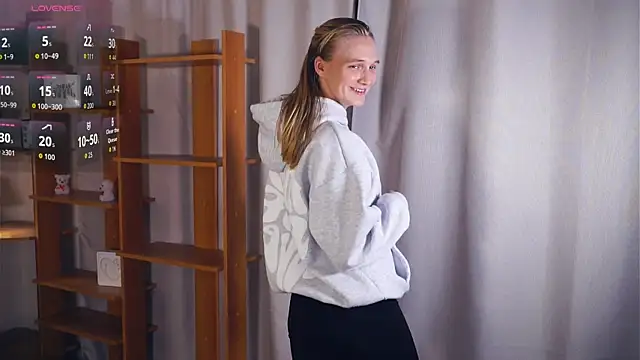 DierdreJacobsohn's cam snapshot