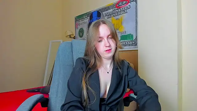 Nesie-Stoun's cam snapshot