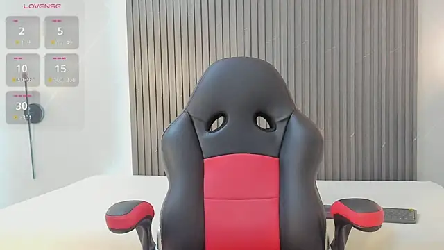 evony_becker_ live sex cam