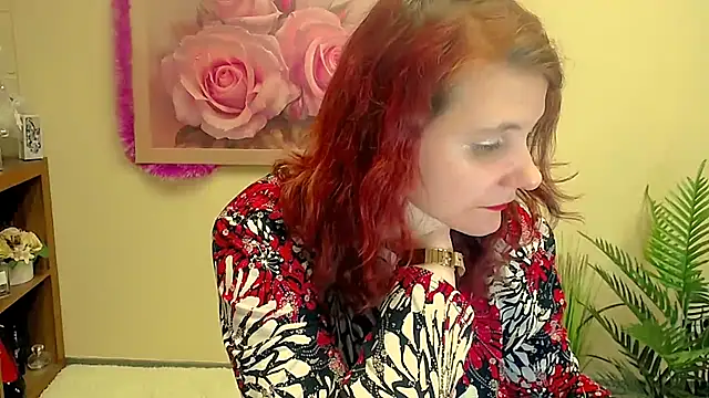 TwoBigSuns's cam snapshot