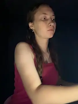 Holy_Poly's cam snapshot