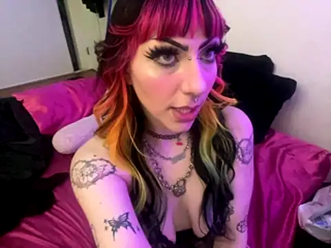 ChrryFoxx live sex cam