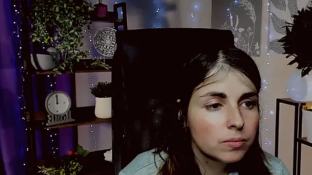 MartaEdams's cam snapshot