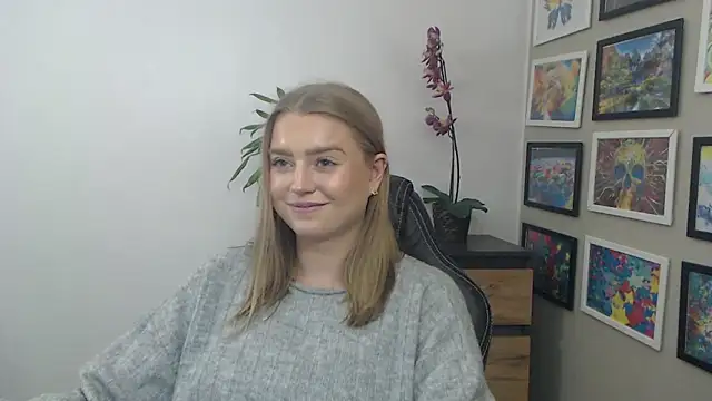 Mysteryerica's cam snapshot