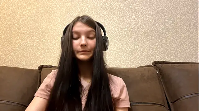 AurorAurora's cam snapshot