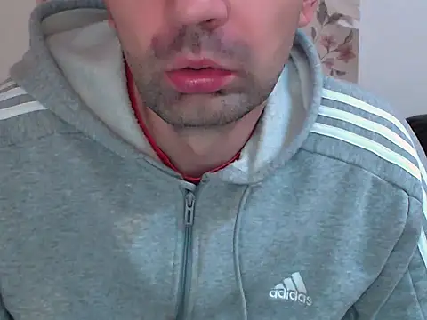 Leo_1617 live sex cam