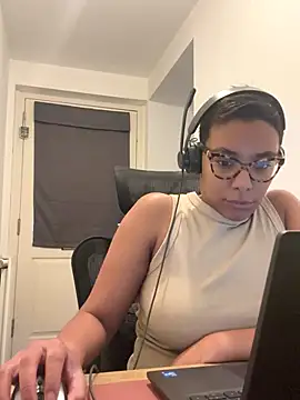 Melia_Rayne's cam snapshot