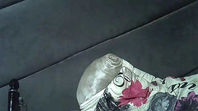 Bracylia's cam snapshot