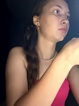 Holy_Poly's cam snapshot