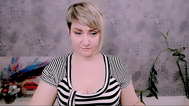 Djullia's cam snapshot