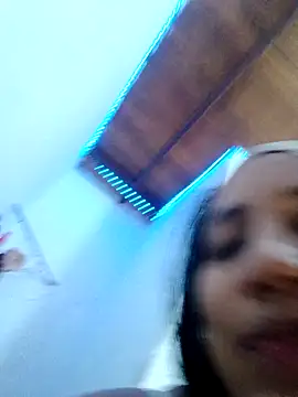 Freyja_sxpee's cam snapshot