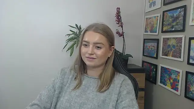 Mysteryerica's cam snapshot