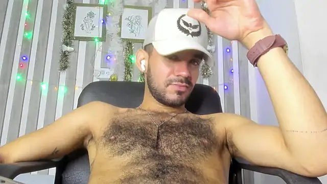 EthanGrey live sex cam