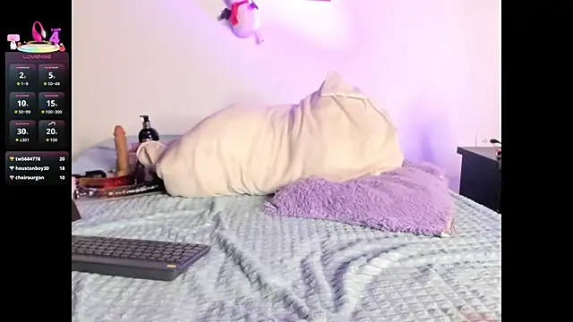 alejandra-cortes's cam snapshot