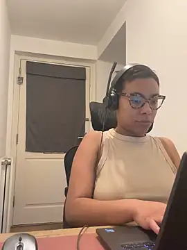 Melia_Rayne's cam snapshot