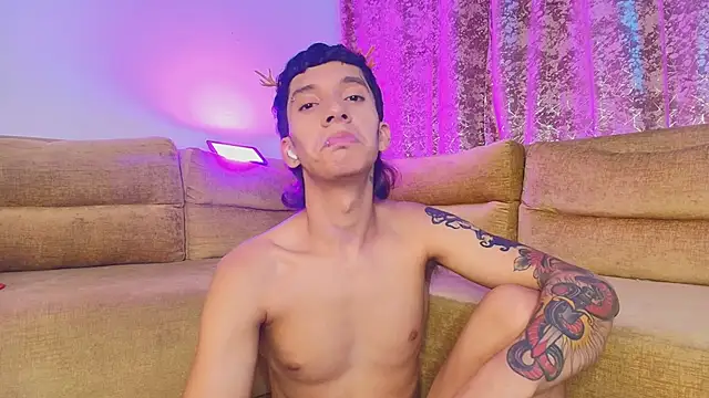 JacoboSwam live sex cam