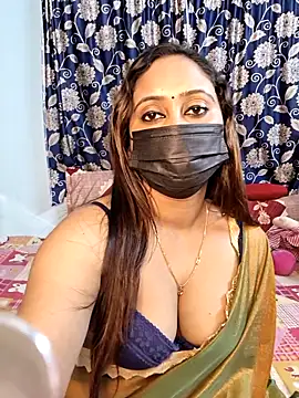 Cute-lusi's cam snapshot