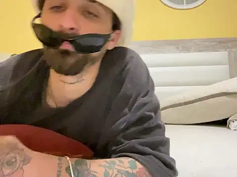 omarito100 live sex cam