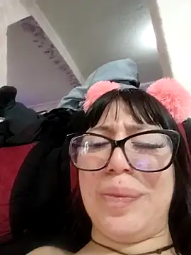 Kitty_Melodi live sex cam