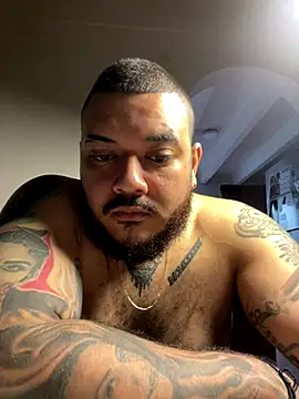 El_Titan1998 live sex cam